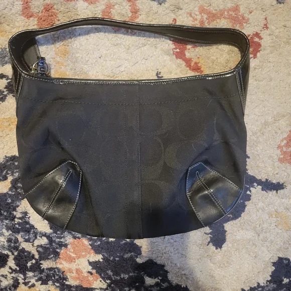 Coach Ergo shoulder Hobo in signature canvas black - Picture 2 of 14